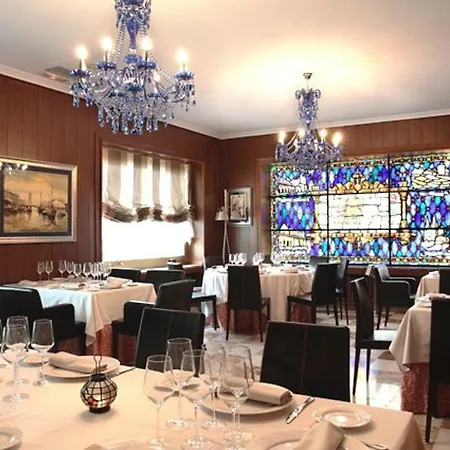 宾馆 El Valles 2 Estrellas 布里维斯卡