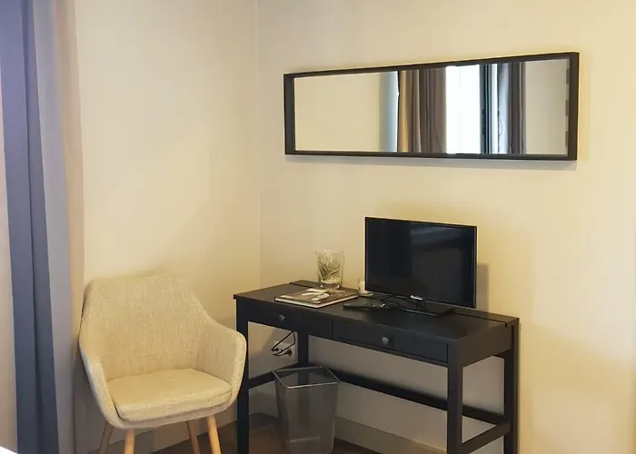 El Valles 2 Estrellas * Briviesca